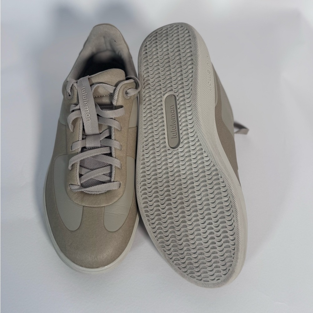 NWOB Lululemon Cityverse Sneaker - Picture 5 of 7